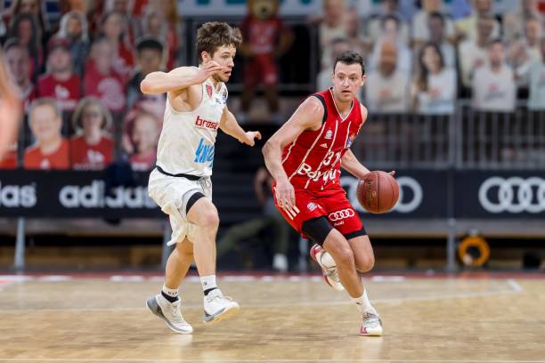 也在努力寻 也在努力寻